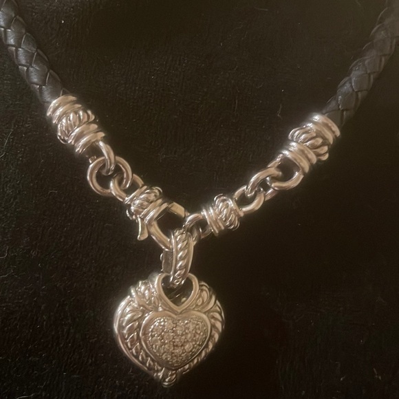 Judith Ripka braided leather and Sterling silver heart necklace new without tags - Picture 10 of 10